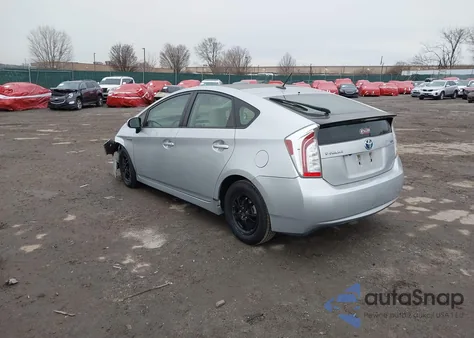 2014 Toyota Prius z USA, uszkodzony, nr VIN JTDKN3DU3E1820082